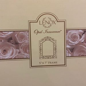 Lenox frame